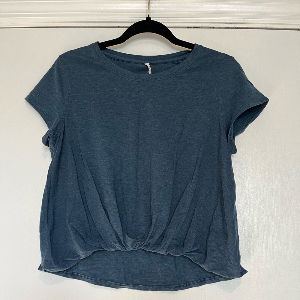 Lululemon Intended Crop Tee - Heathered Navy